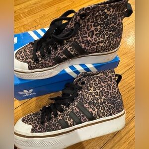 Adidas Leopard Pattern Nizza High-Tops Platform Sneakers